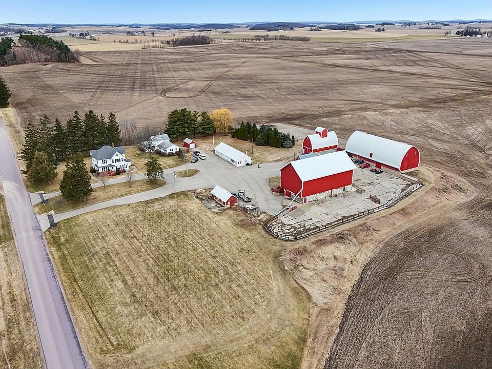 1st image of W7900-W7902 Meek Road