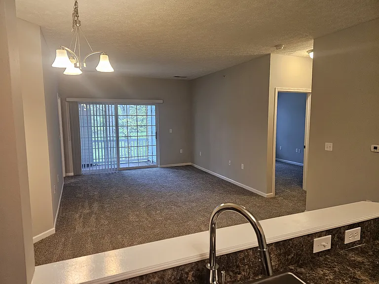 Aquamarine Apartments — Photo 73