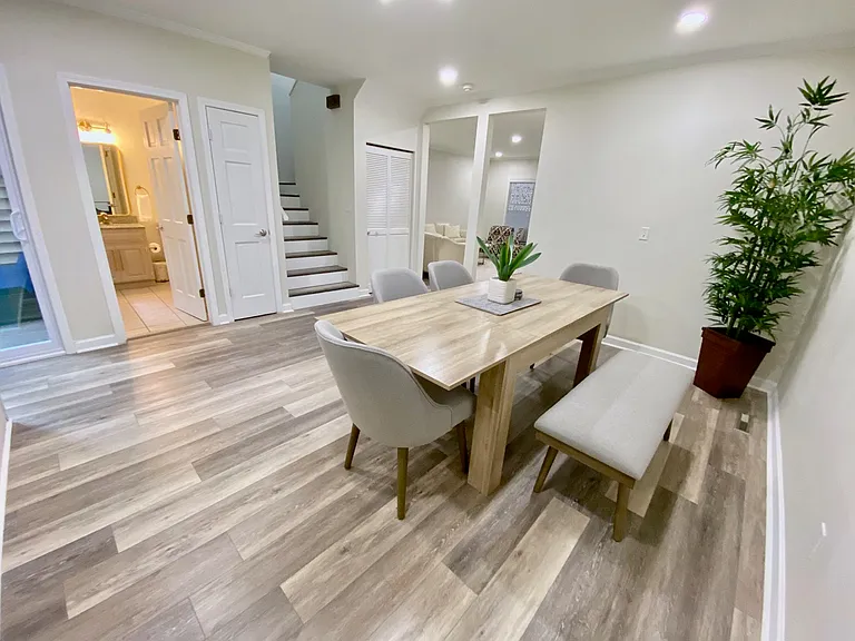 233 N Main St #403 — Photo 3