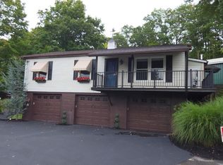499 East Rd UNIT 2, Marlboro, NY 12542