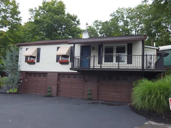 499 East Rd Unit 2, Marlboro, NY 12542