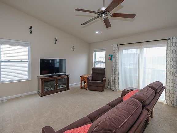 5th image of 1307 Gardner Pond Ln