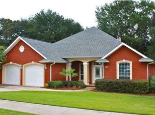 5422 Southlake Dr, Pace, FL 32571