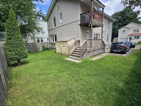 5 Brookdale St #1, Worcester, MA 01604