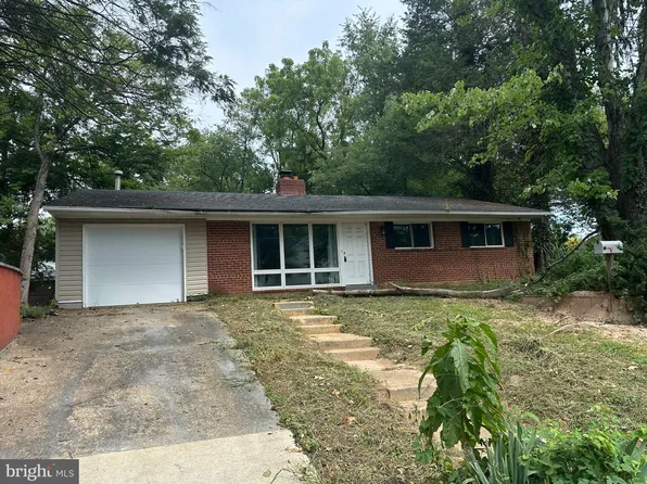 1010 Lynn St SW, Vienna, VA 22180