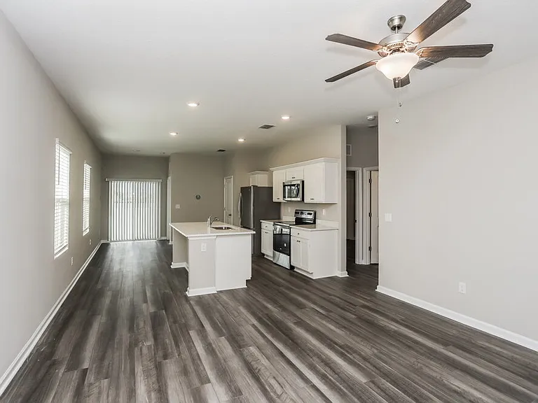 966 Kelly Fern Loop — Photo 3