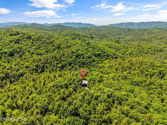8th image of 2122 Dove Ridge Ln