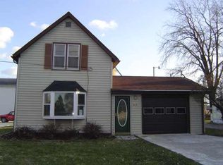 820 Main St, Akron, IN 46910