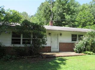 1341 McKinney Cove Rd, Bakersville, NC 28705