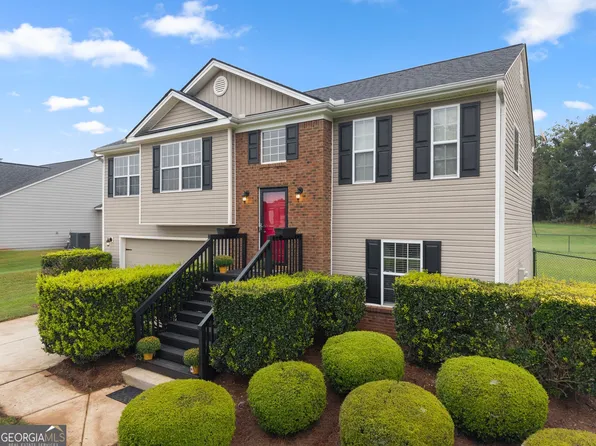 1104 Hummingbird Way, Winder, GA 30680