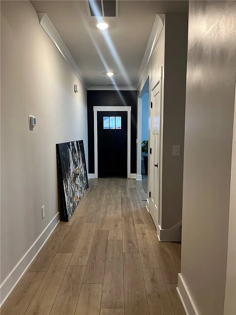5 bed, 3.0 bath, $3,000 — Photo 4