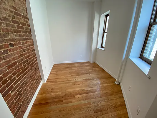 Rented by JM Preston Properties LLC | media 12