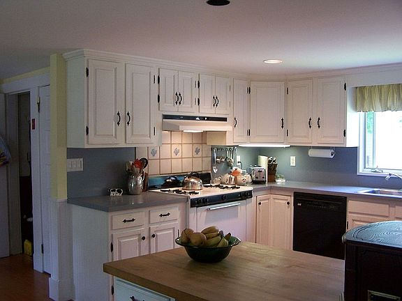 large country kitchen