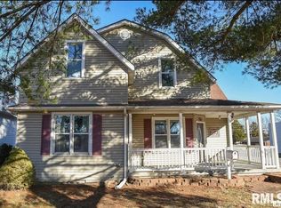 420 S 13th St, Herrin, IL 62948