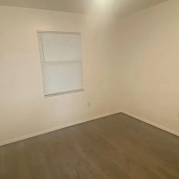 35 Aberdeen Cir — Photo 5
