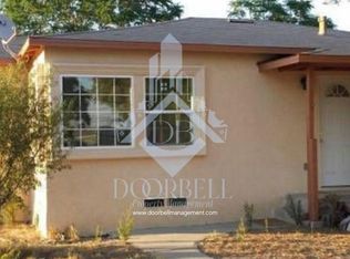 308 E 7th St, Perris, CA 92570