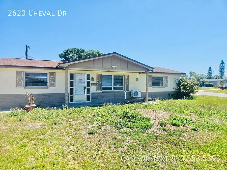 Bright & Inviting 3BR/2BA Home in Quiet Holiday Neighborhood! — Photo 2