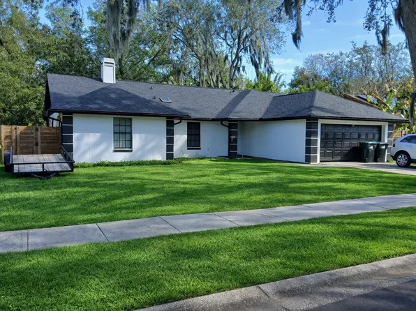 3937 Greenview Pines Ct, Orlando, FL 32817