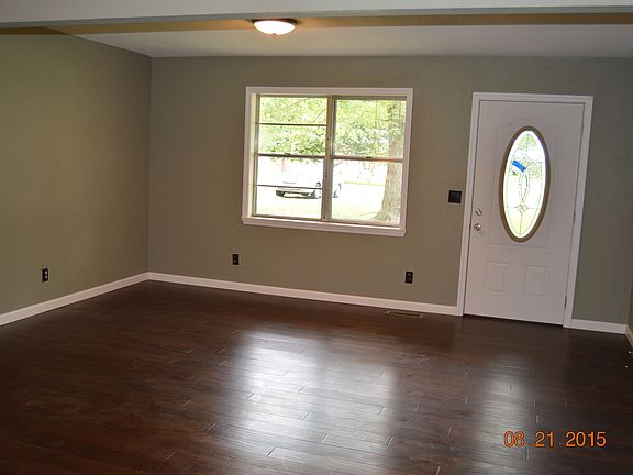2nd image of 437 Lee Ln
