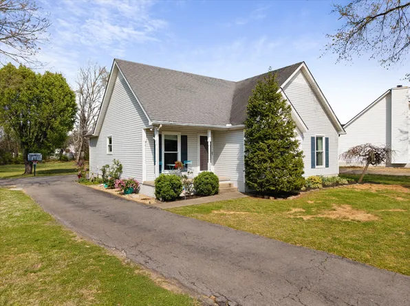 1142 Victoria Dr, Murfreesboro, TN 37129