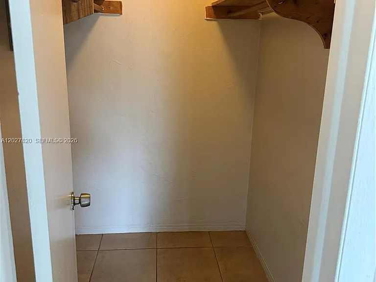 6841 Pembroke Rd #1-5 — Photo 9