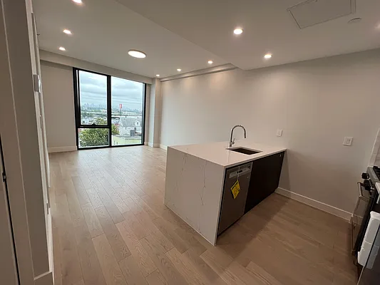 Rented by Tru International Realty Corp | media 2