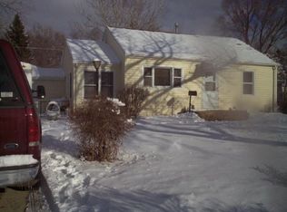 1920 Kelly Ave, Crest Hill, IL 60403