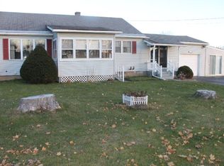 62 Moffitt Rd, Plattsburgh, NY 12901