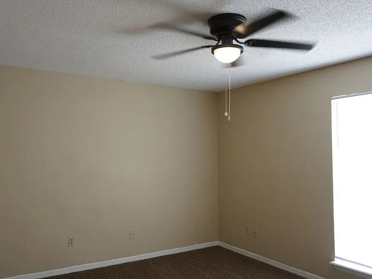 5661 Bryner Dr — Photo 10