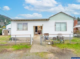 214 Birch Ave, Garibaldi, OR 97118