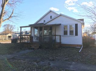1131 Pekin St, Lincoln, IL 62656