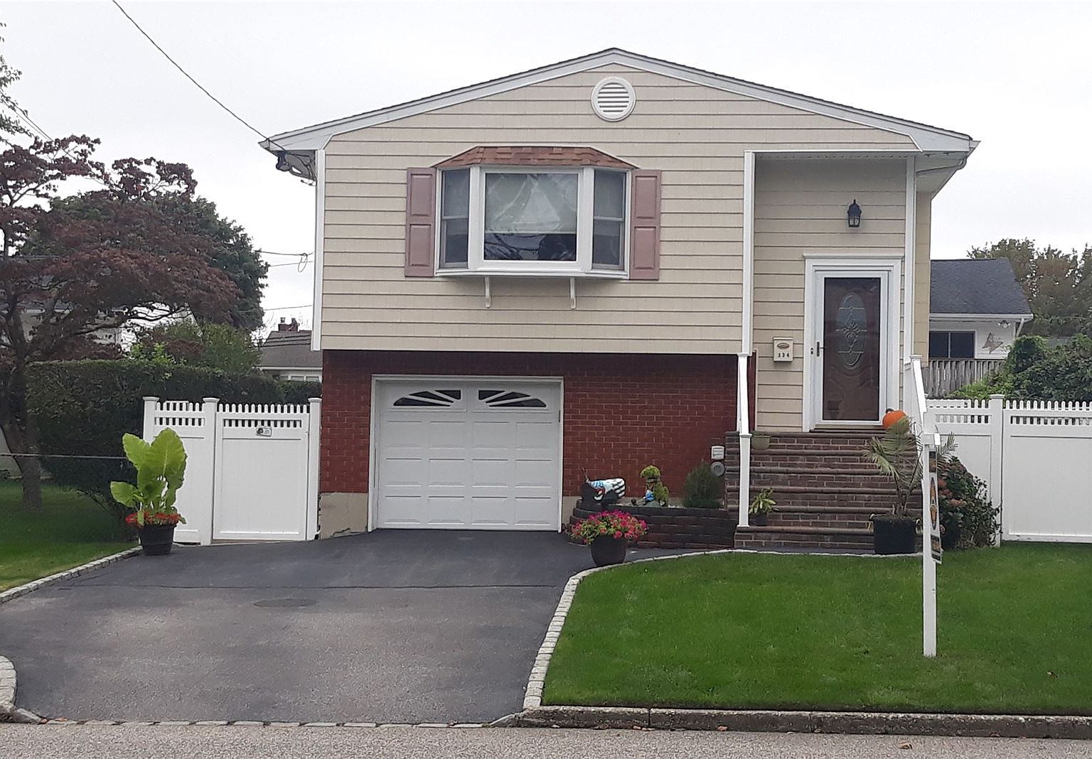 334 Garden City Street, Islip Terrace, NY 11752 Zillow