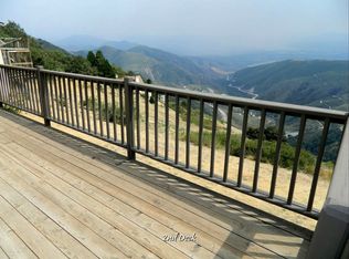 23015 Valley View Dr, Crestline, CA 92325