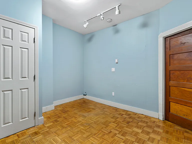 99.5 Myrtle St #1 — Photo 8
