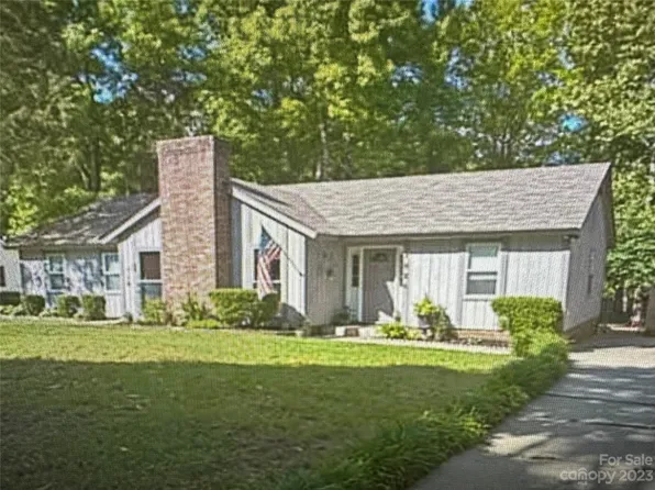 7824 Portia Pl, Charlotte, NC 28227