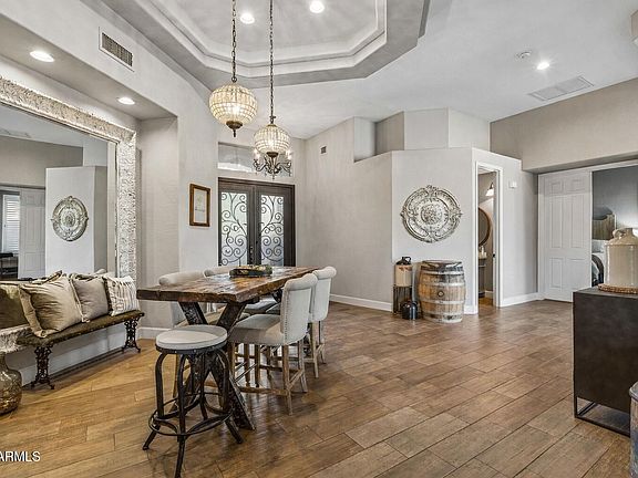 3rd image of 433 W DESERT FLOWER Lane