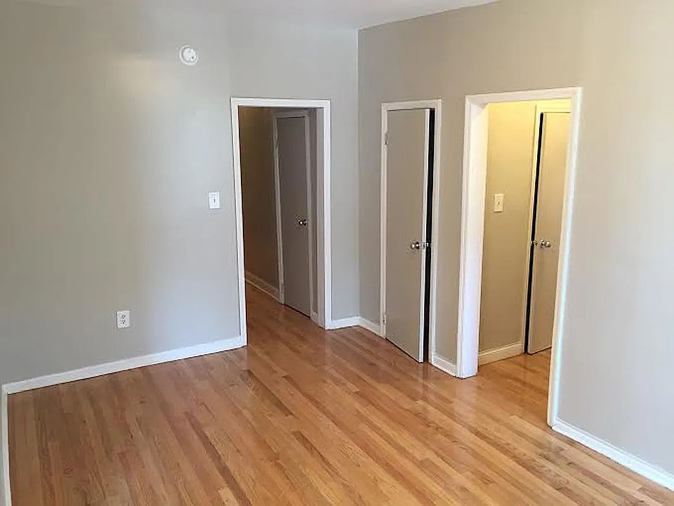 1st image of 975 Washington Ave APT 3B