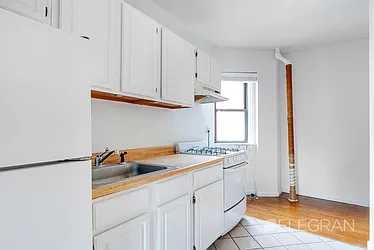 Rented by (Legacy) Elegran