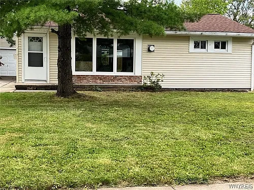 60 Meadow Lea Dr Photo 1