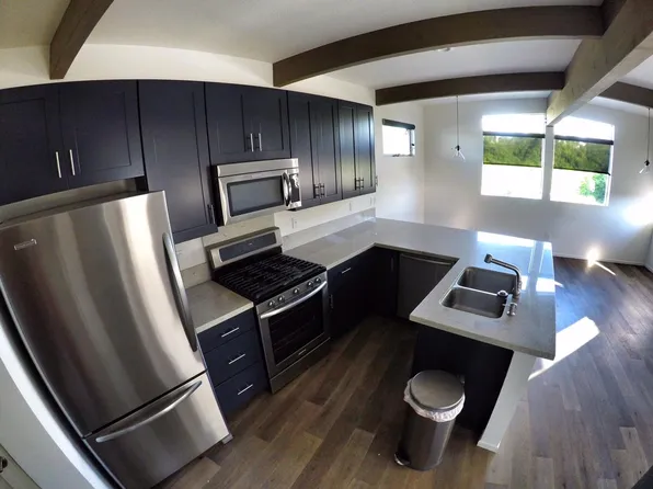 2373 Buena Vista Cir #1, Carlsbad, CA 92008