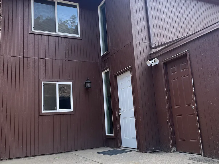 2907 Riverside Dr — Photo 11