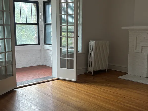 129-31 S Harvey Ave #3, Oak Park, IL 60302