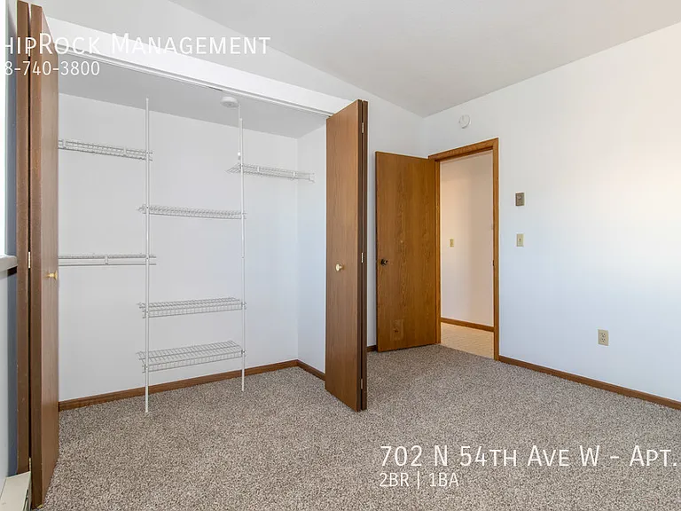 702 N 54th Ave W #6 — Photo 11