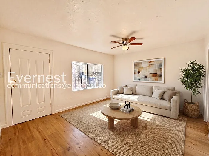 2 bed, 1.0 bath, 900 sqft, $2,050 — Photo 3
