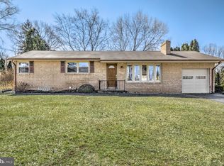 3322 Groton Ln, Dover, PA