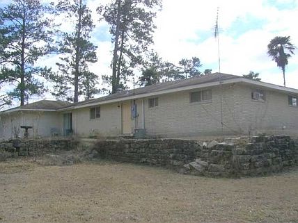 3rd image of 59251 Evergreen Dr