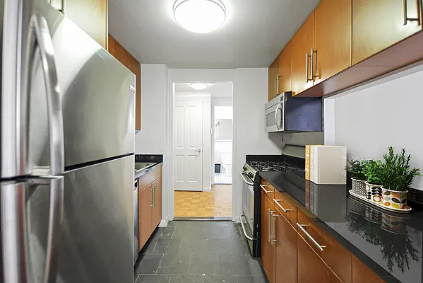 Rented by Keller Williams NYC | media 3