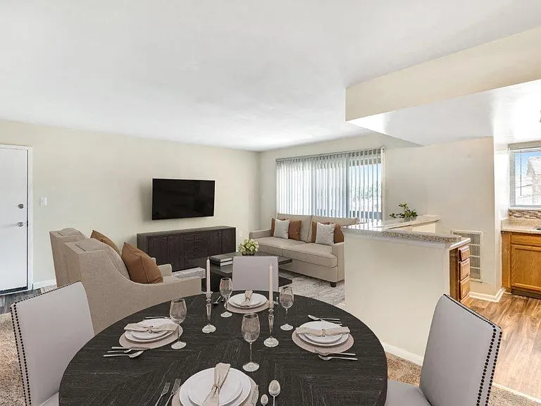 Princeton Estates Apartment Homes — Photo 9