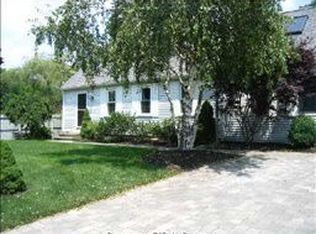 12 East Rd, Clinton, CT 06413