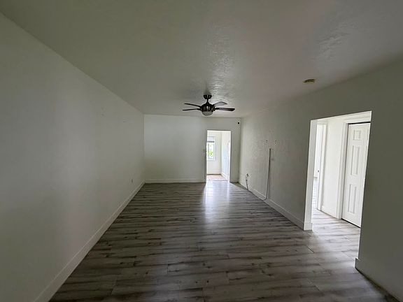 3rd image of 365 NW 103rd St #365